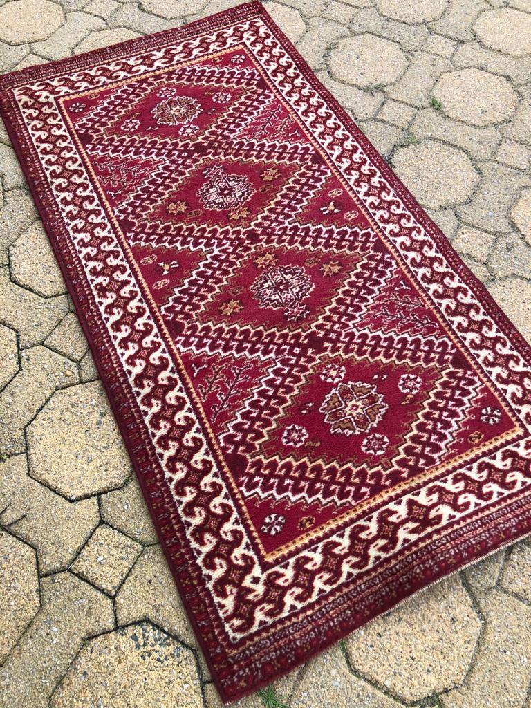 Tapis de style Oriental - 140cm x 70cm