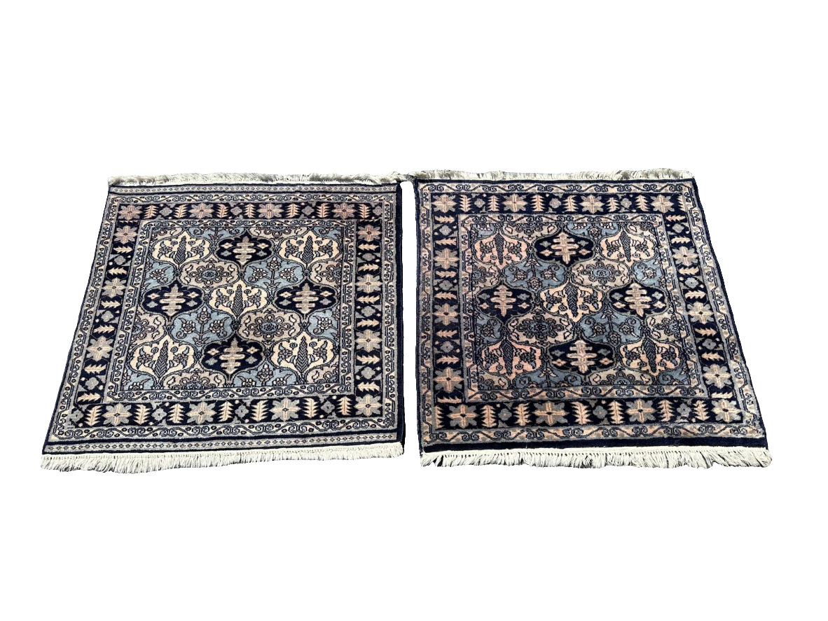 Paire de tapis carré 1m x 1m