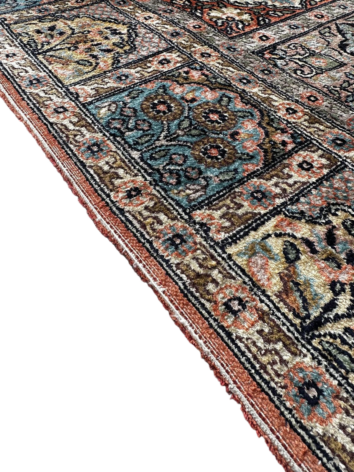 Tapis indien en soie 210cm x 120cm