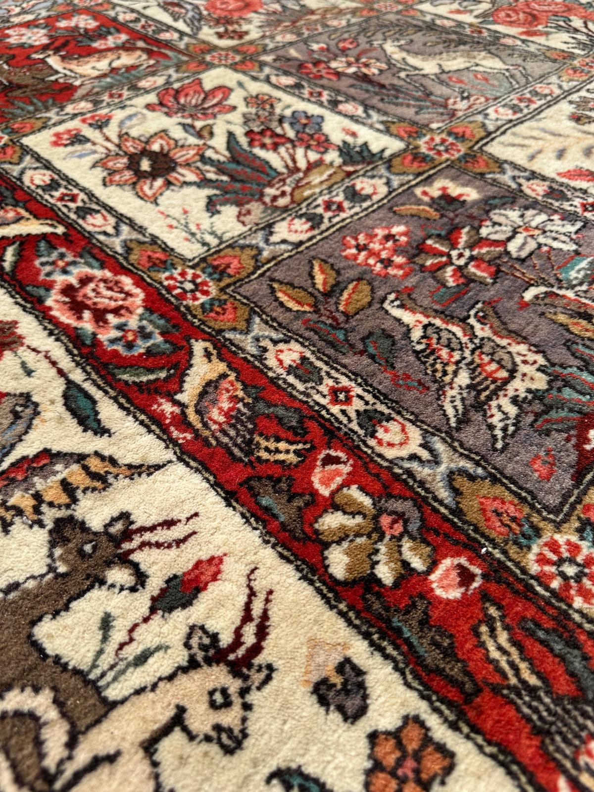 Grand Tapis persan fait main 320cm x 210cm