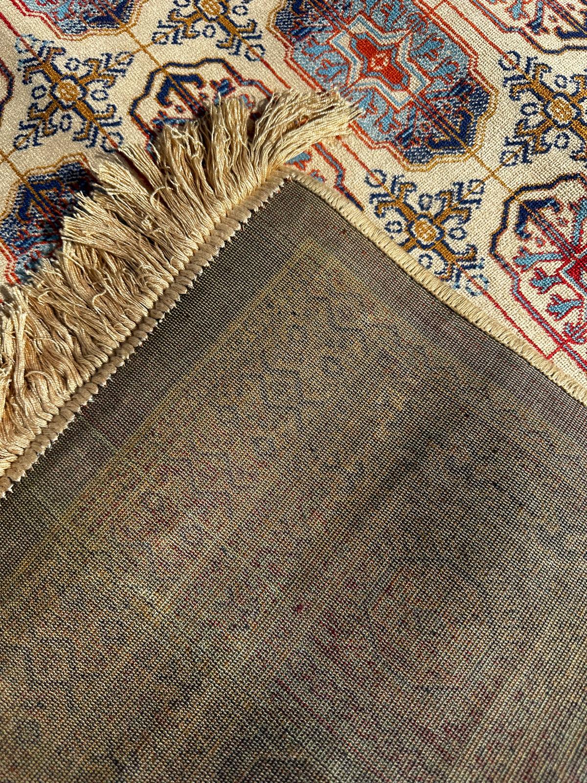 Tapis Oriental 200cm x 140cm
