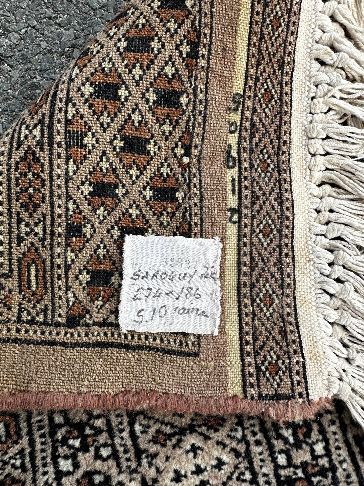 Tapis Pakistanais fait main - 286cm x 189cm
