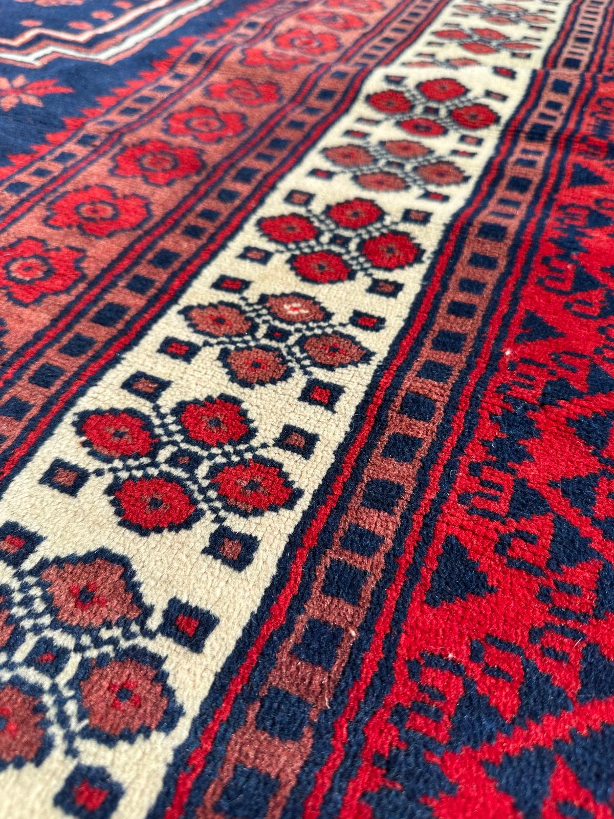 Tapis persan fait main 300cm x 210cm