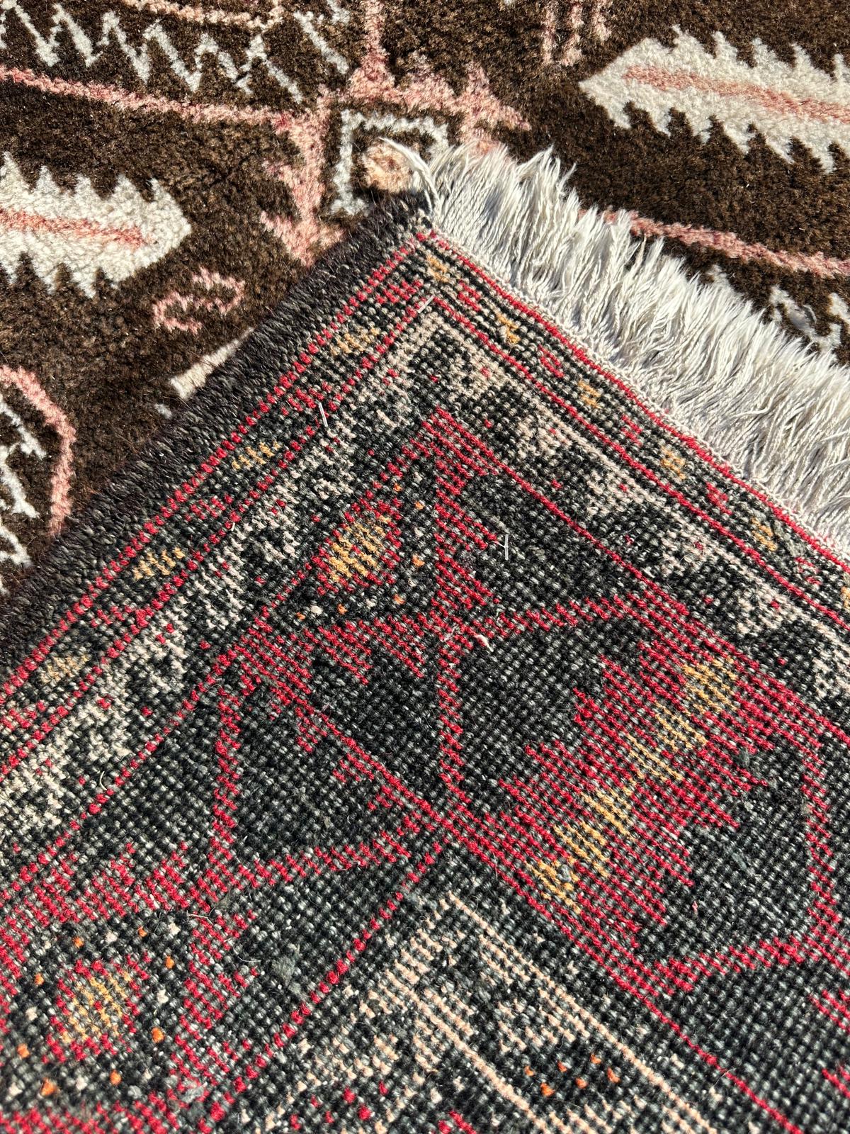 Tapis persan fait main 210cm x 110cm