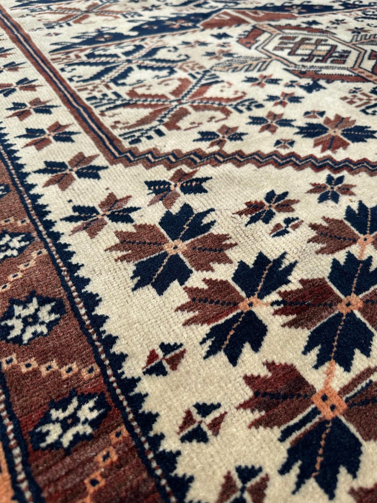 Tapis turc fait main 260cm x 170cm