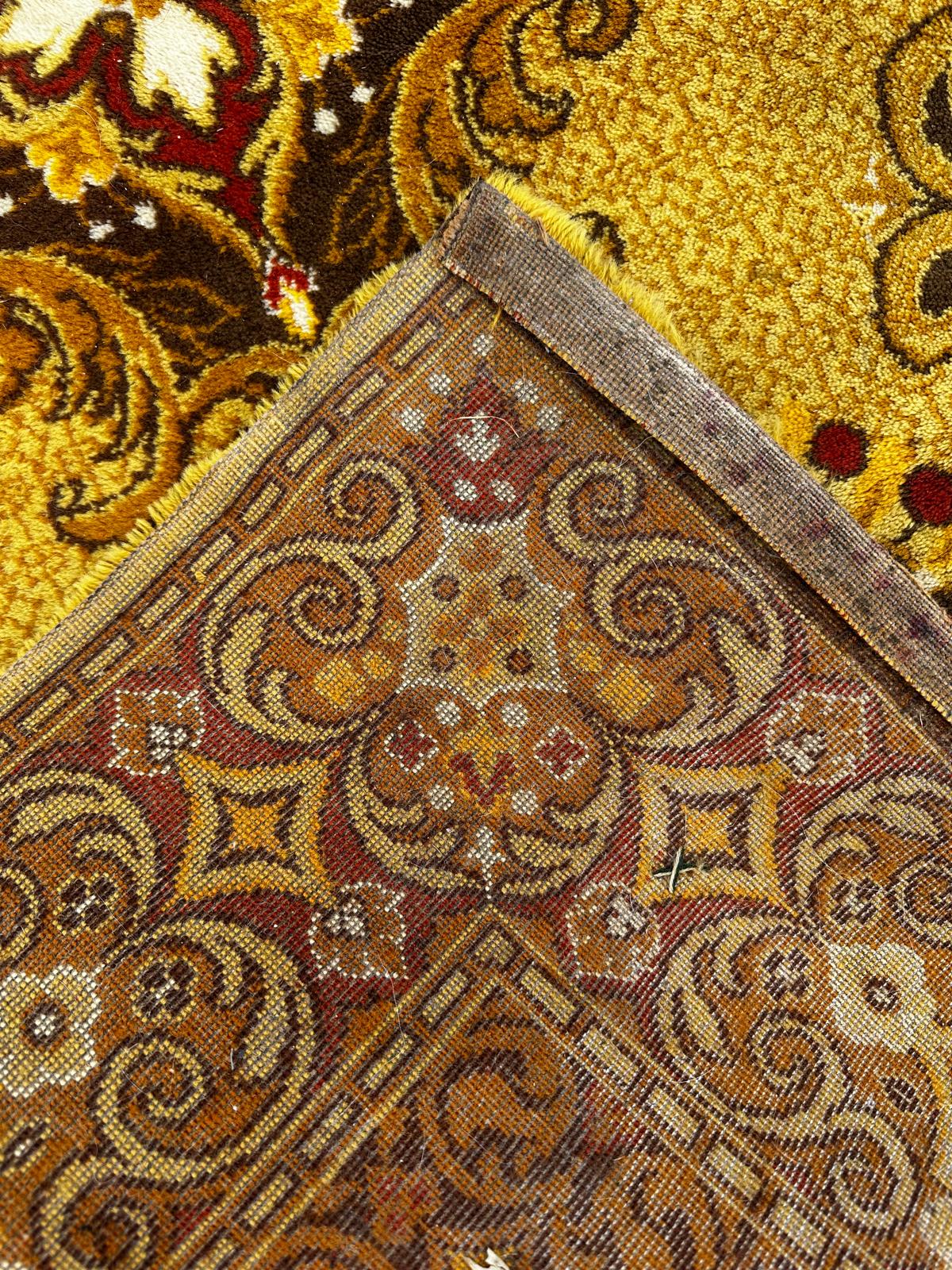 Tapis de style oriental 2m x 3m