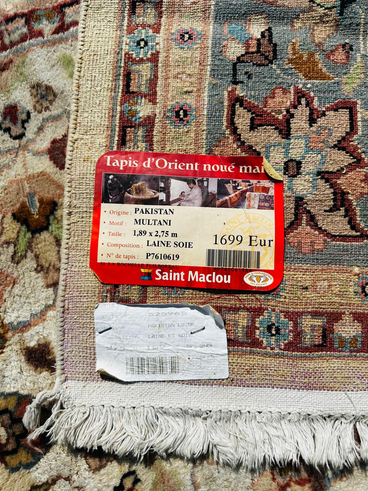 Tapis persan en laine et soie 280 x 190cm
