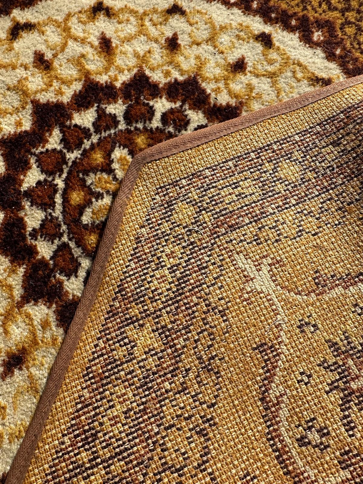 Tapis Oriental Octogonnal