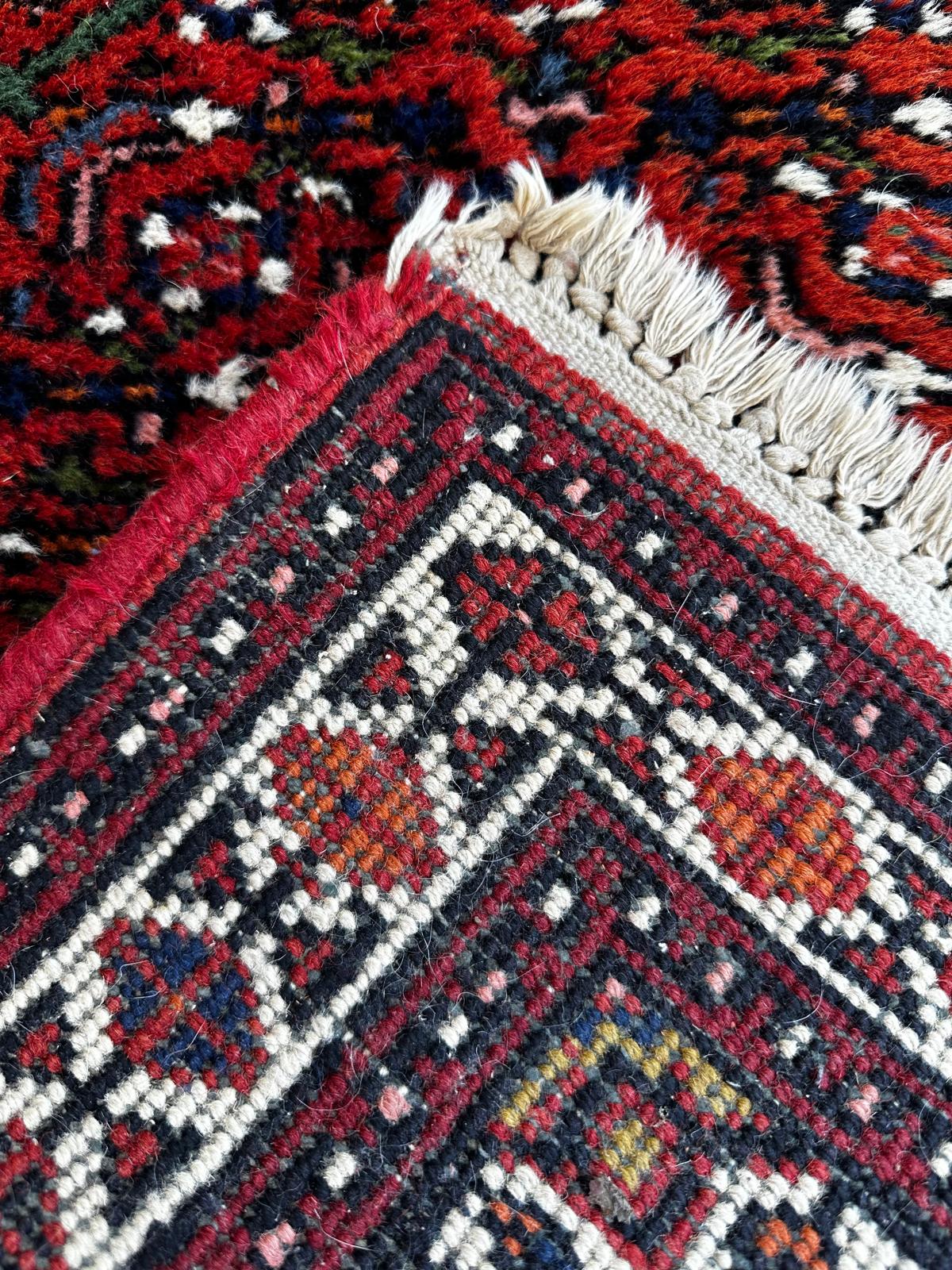 Tapis persan fait main 120cm x 60cm