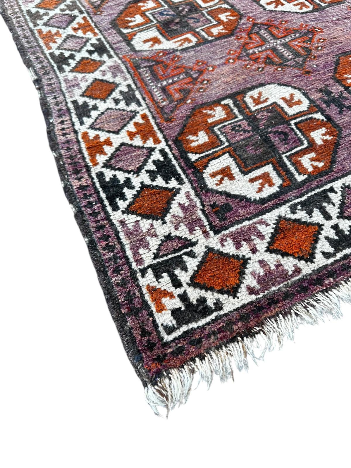 Tapis persan fait main 190cm x 100cm