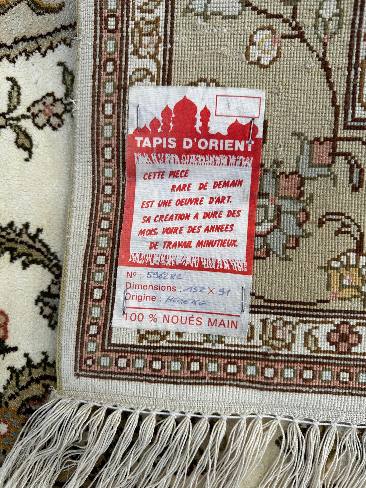Tapis Hereke en soie 170cm x 100cm