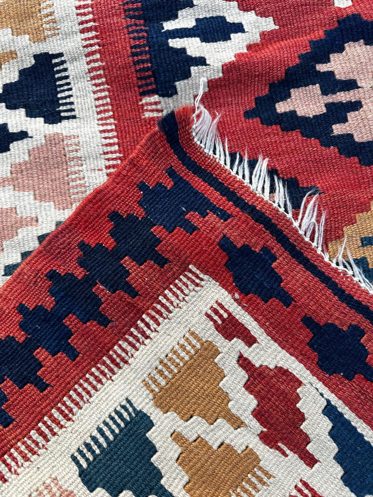 Tapis kilim 2m x 3m