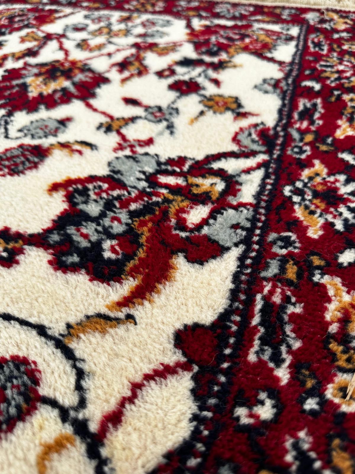 Tapis de style oriental 130cm x 60cm