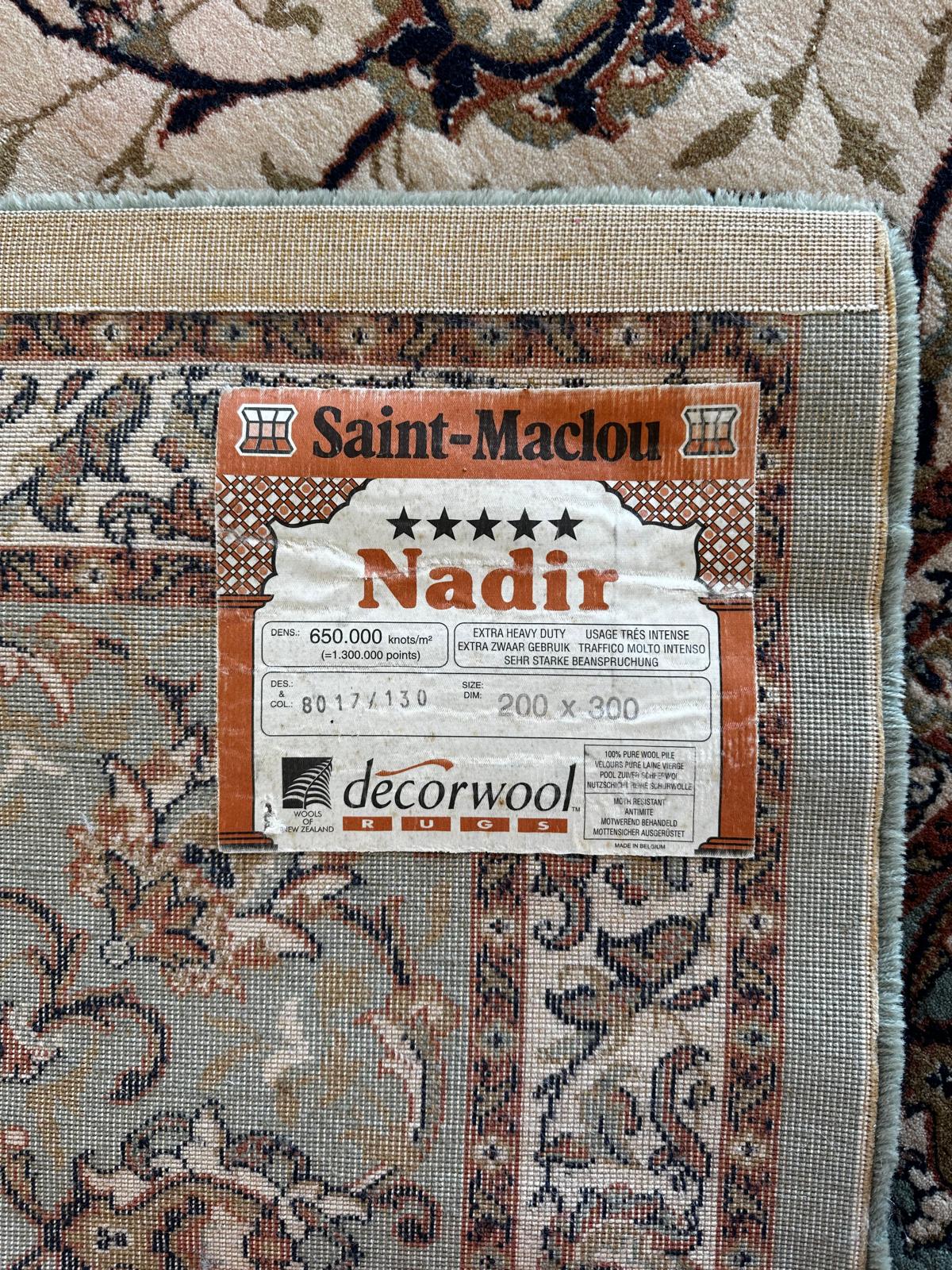 Tapis oriental 2m x 3m