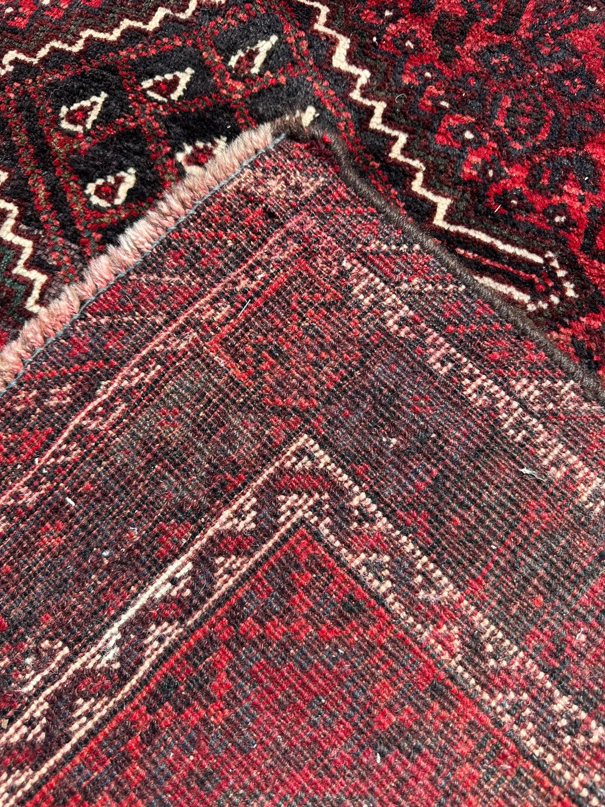 Tapis persan fait main 172cm x 113cm