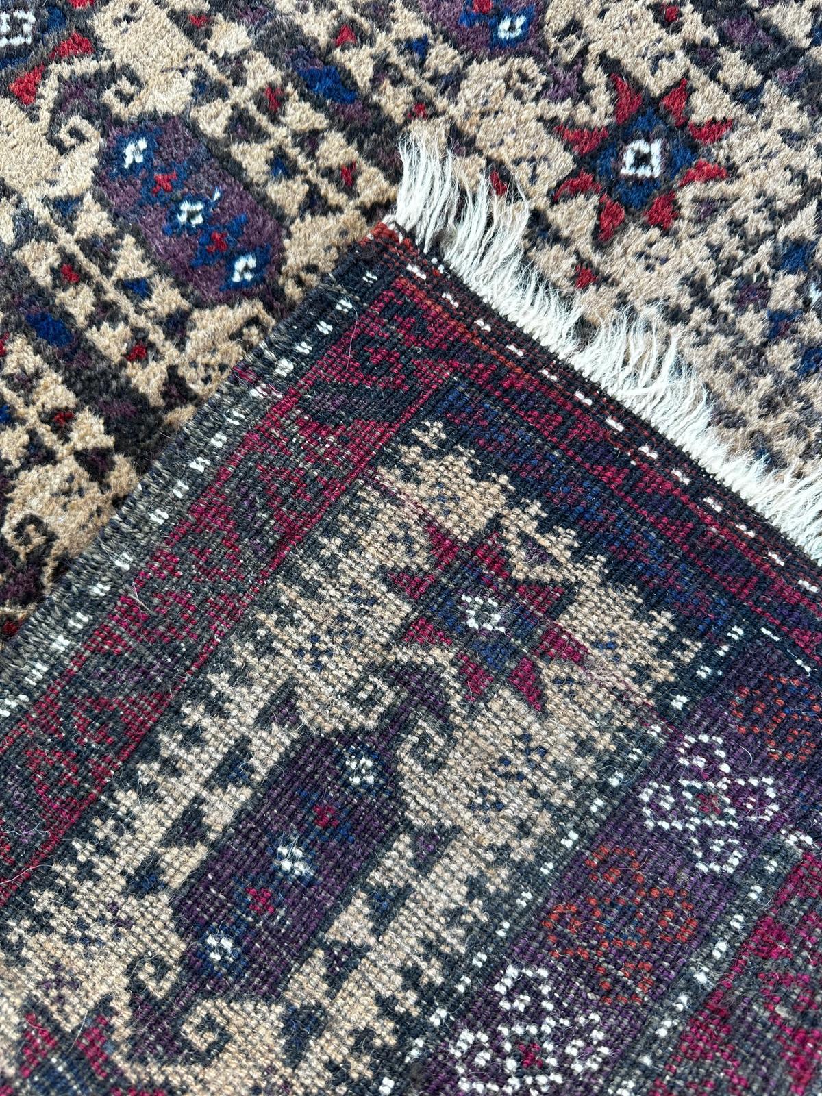 Tapis persan fait main 150cm x 90cm