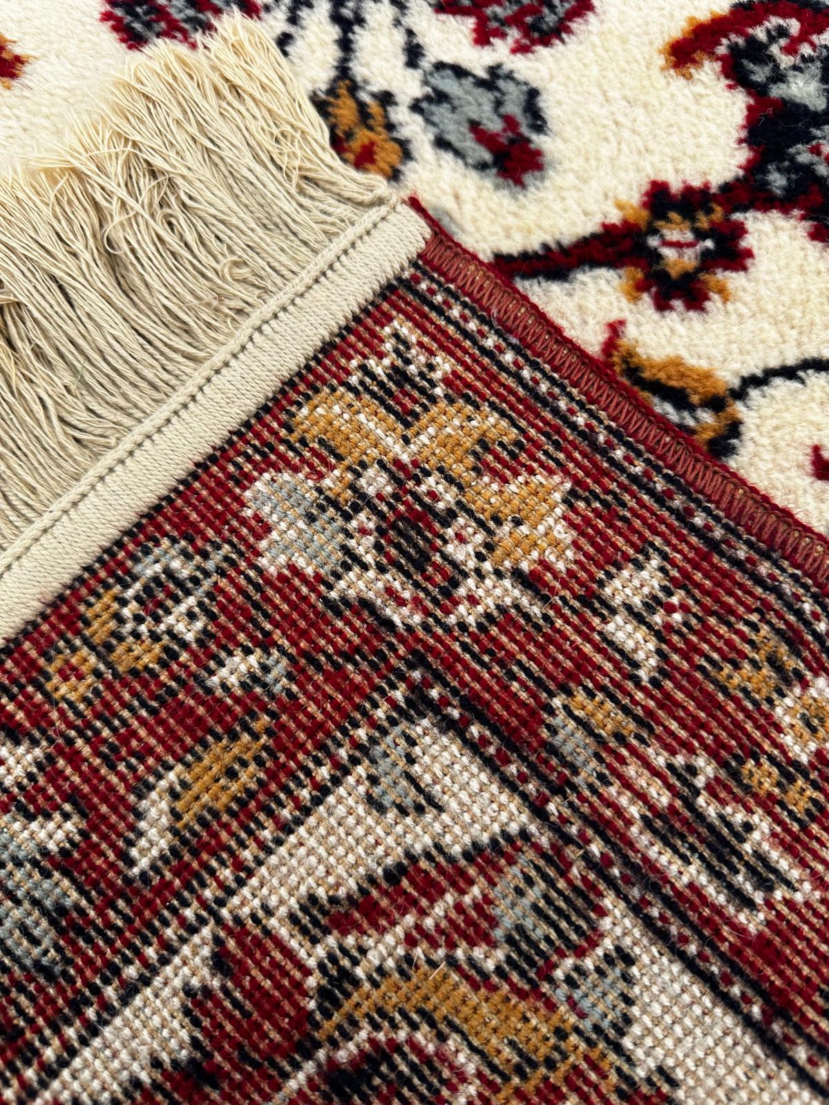 Tapis de style oriental 130cm x 60cm