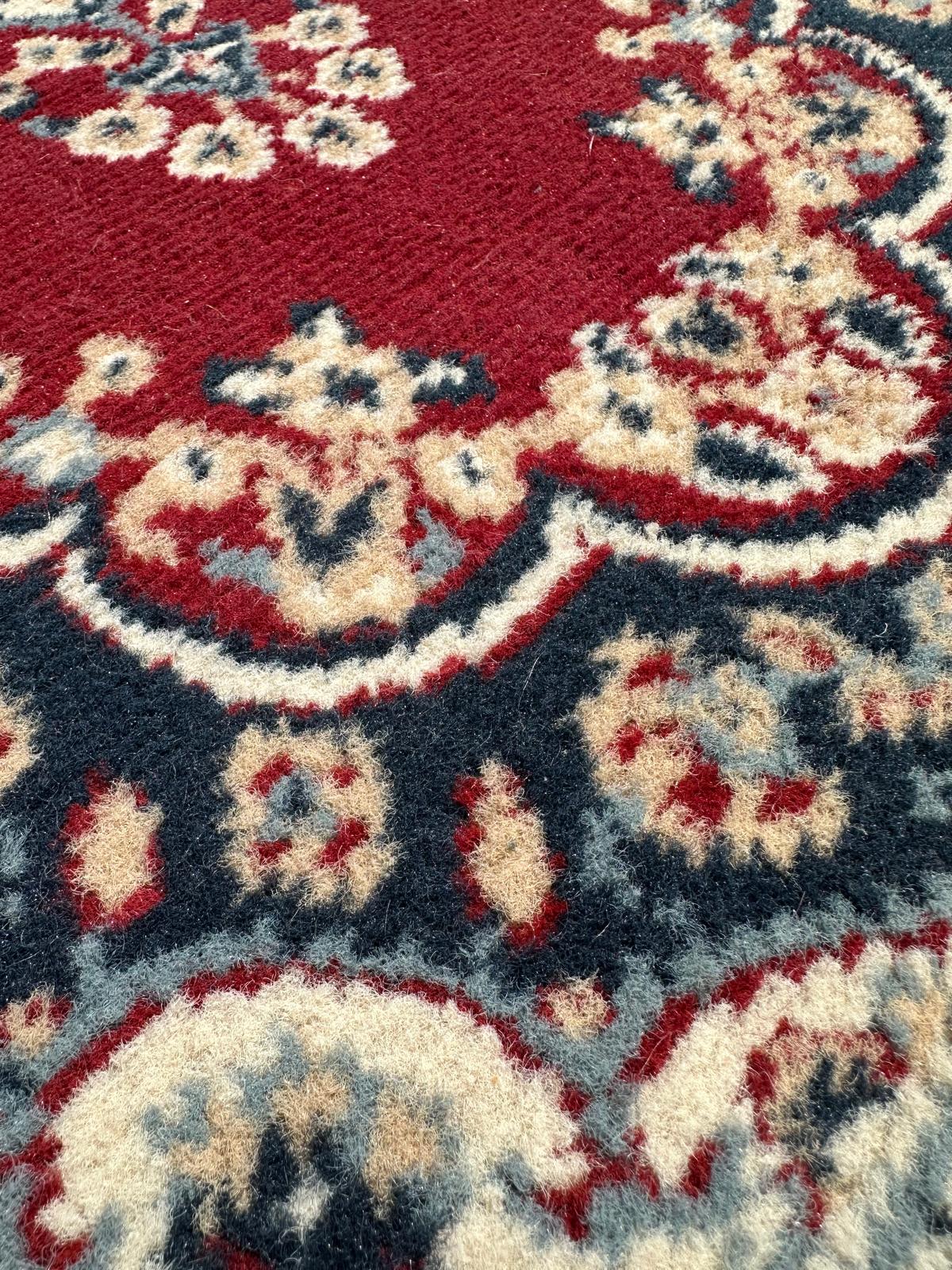 Tapis de style oriental 110cm x 60cm
