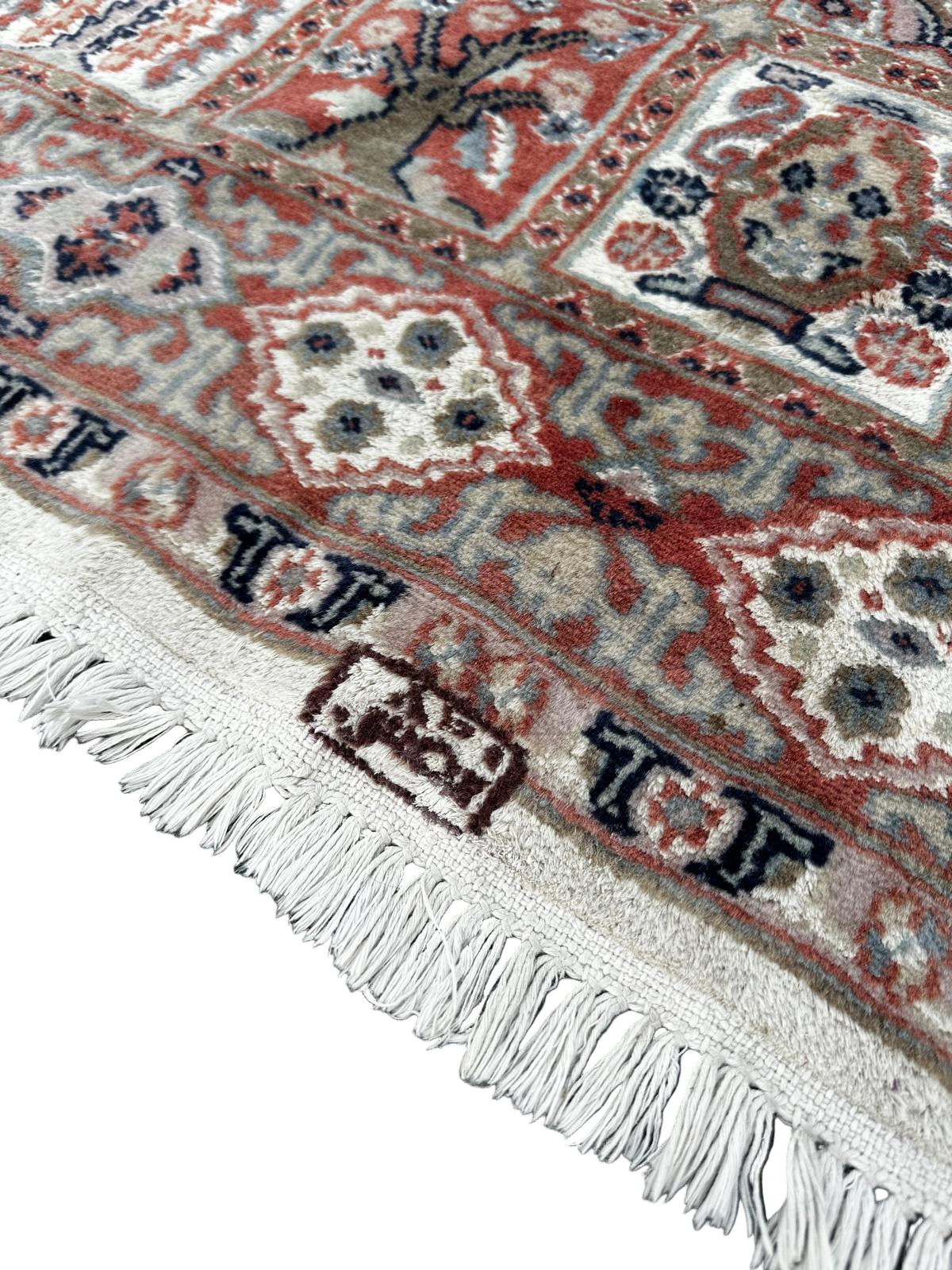 Tapis persan laine et soie signé 200cm x 120cm