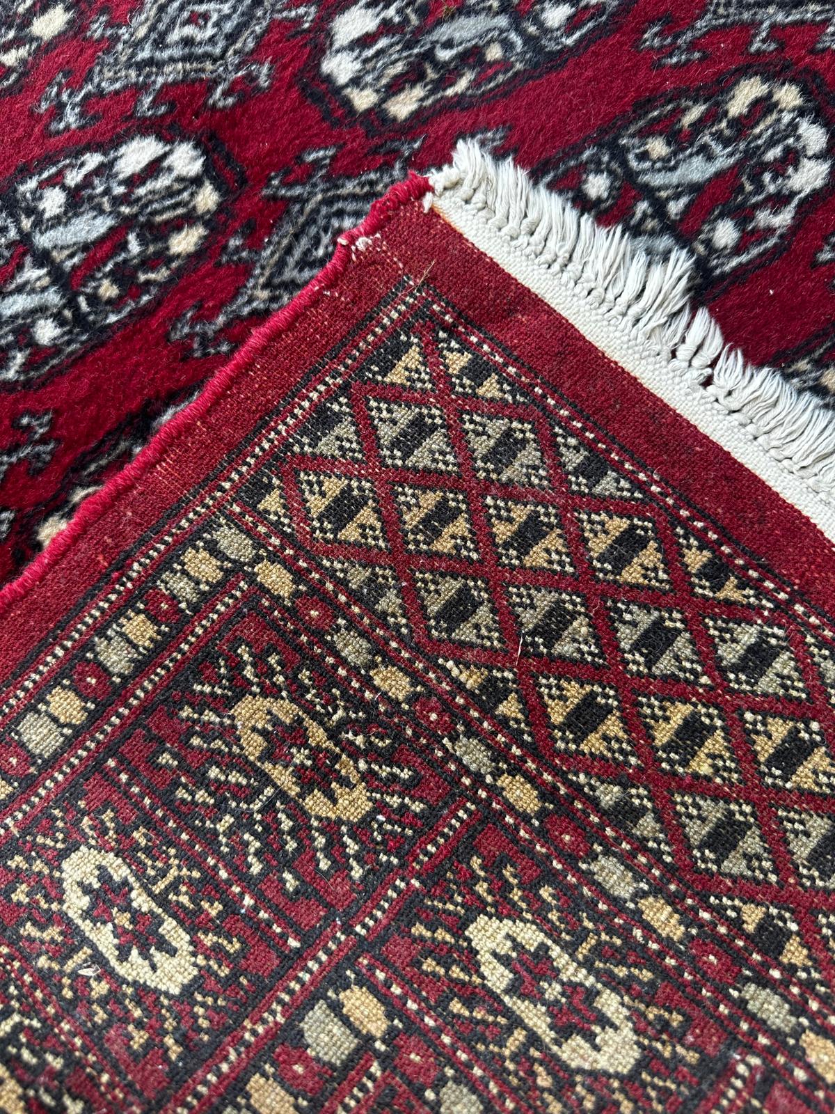Tapis Boukhara fait main 120cm x 80cm