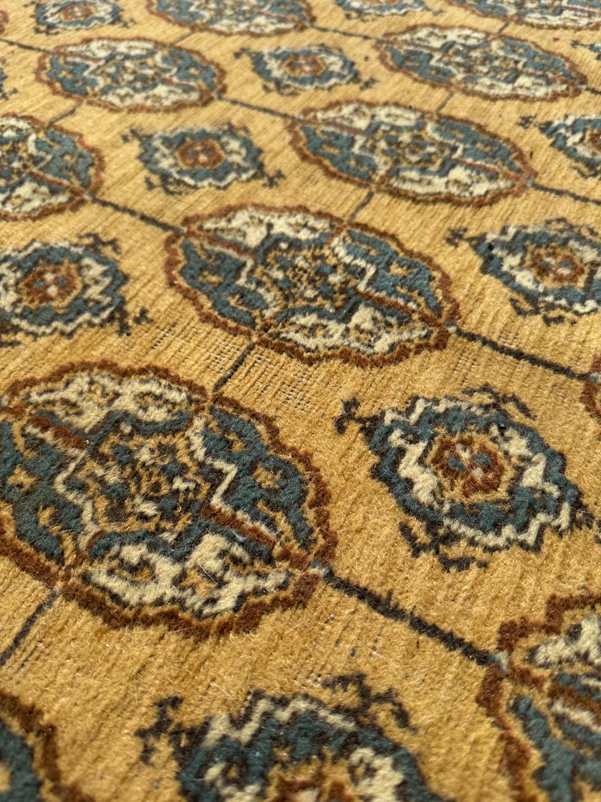 Tapis Oriental 190cm x 129cm
