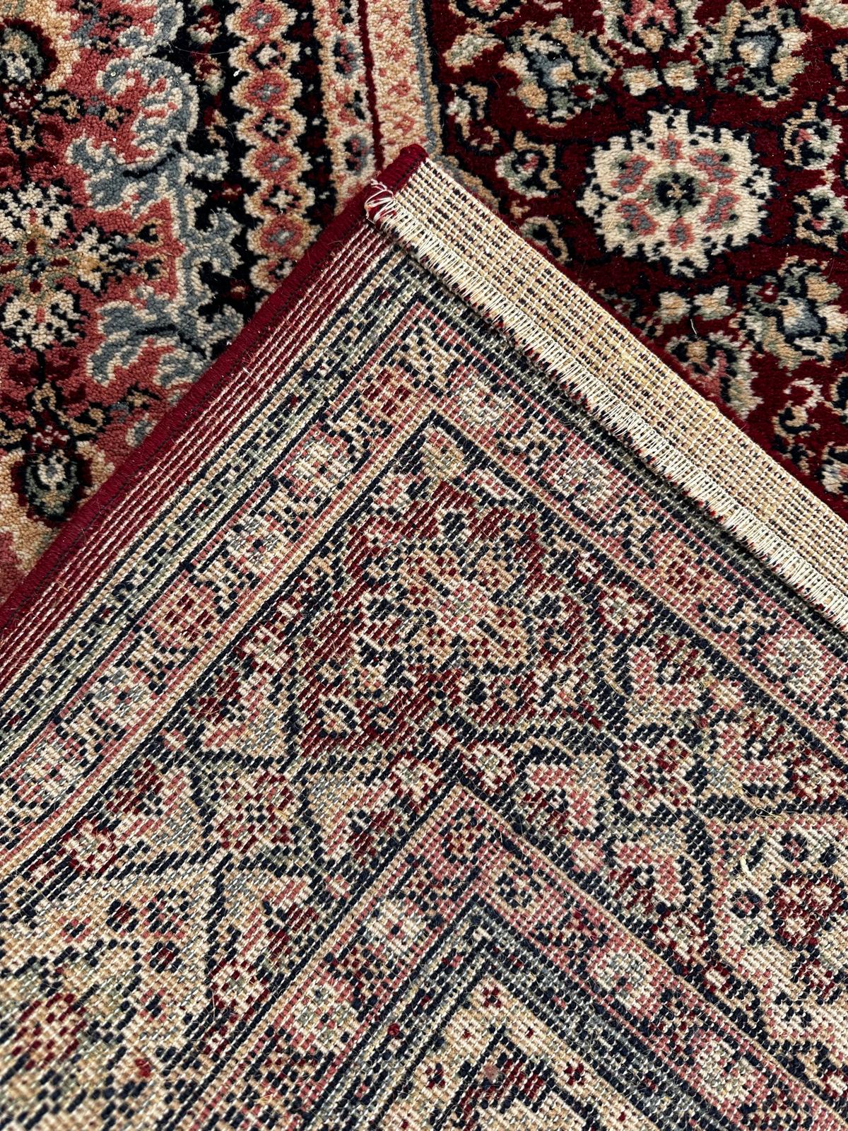 Tapis de style oriental 230cm x 170cm