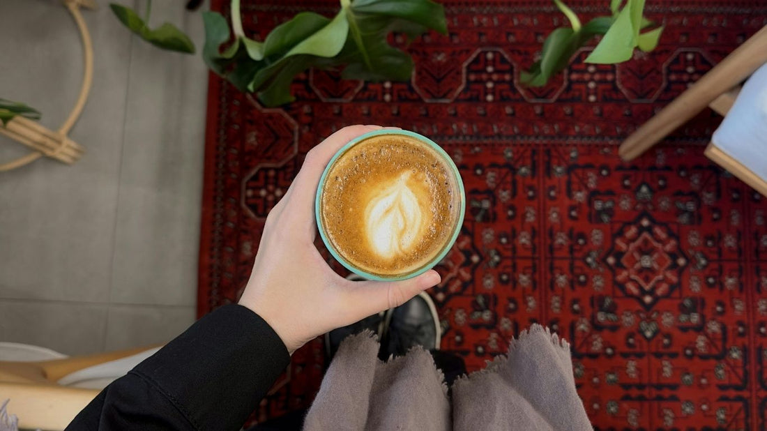 Mon tapis oriental est taché : Comment enlever les taches de vin, de café ou de nourriture sur un tapis ?