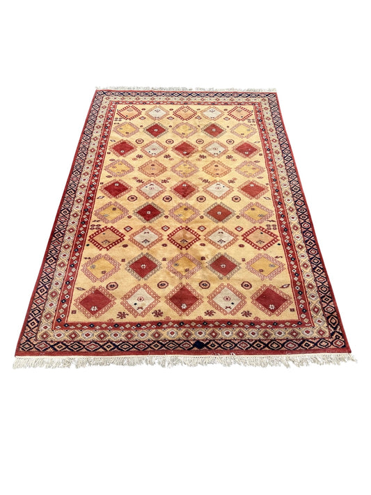 Tapis pakistanais fait main 230cm x 167cm