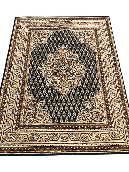 Tapis de style oriental 240cm x 170cm