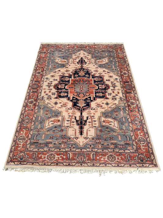 Tapis de style oriental 2,4m x 1,7 m