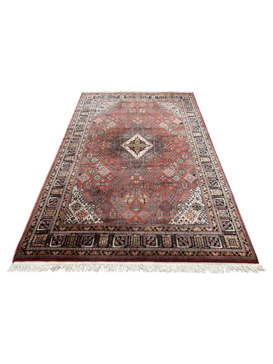 Tapis Oriental 2m x 3m