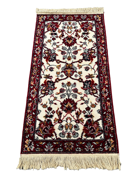 Tapis de style oriental 130cm x 60cm