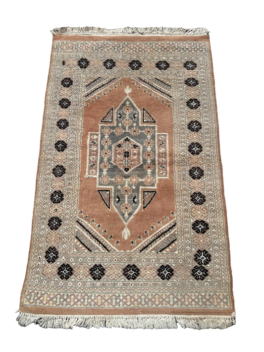 Tapis pakistanais fait main 1,6m x 1m