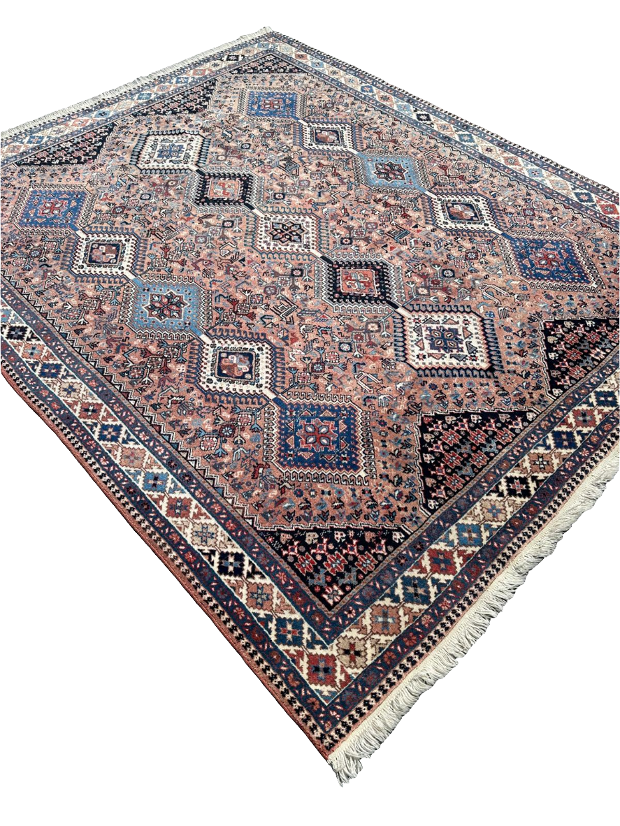 Tapis persan carré 250cm x 200cm