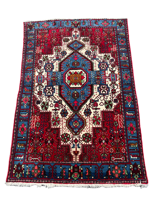 Tapis persan fait main 200cm x 130cm