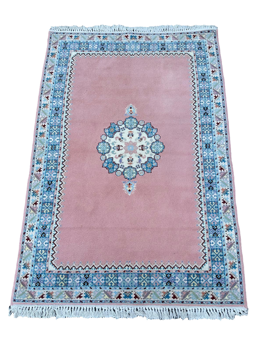 Tapis marocain fait main 185cm x 121cm