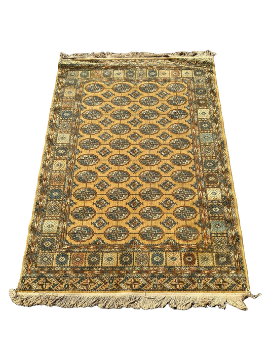 Tapis Oriental 190cm x 129cm
