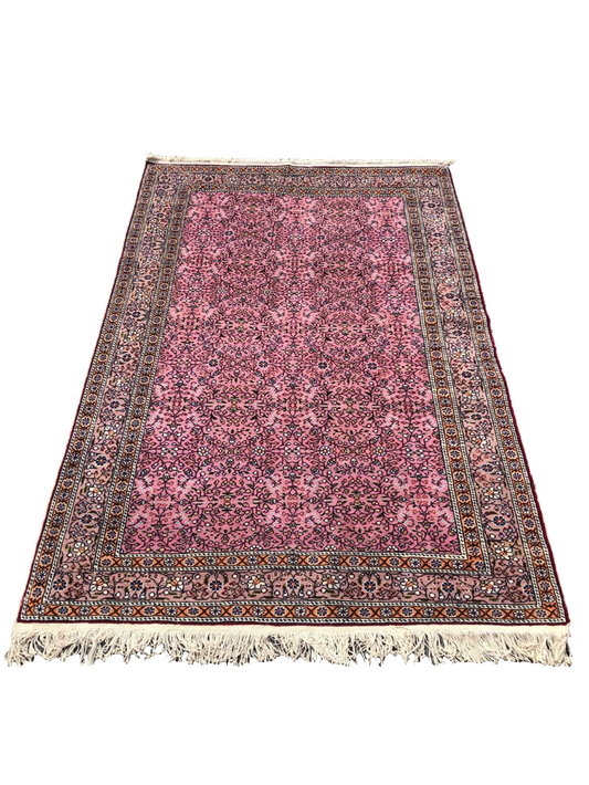 Tapis pakistanais