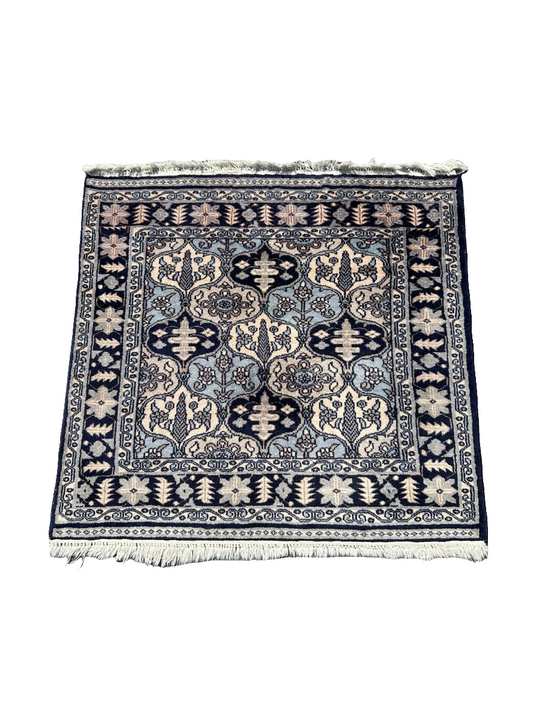 Tapis carré 1m x 1m