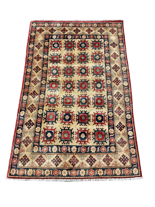 Tapis Oriental fait main - 180m x 120m