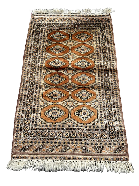 Tapis pakistanais fait main 130cm x 70cm