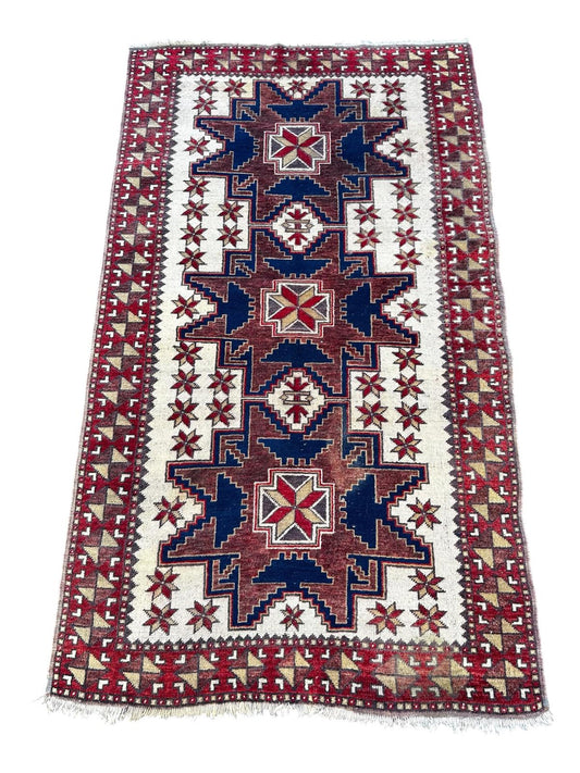Tapis arménien fait main 110cm x 190cm