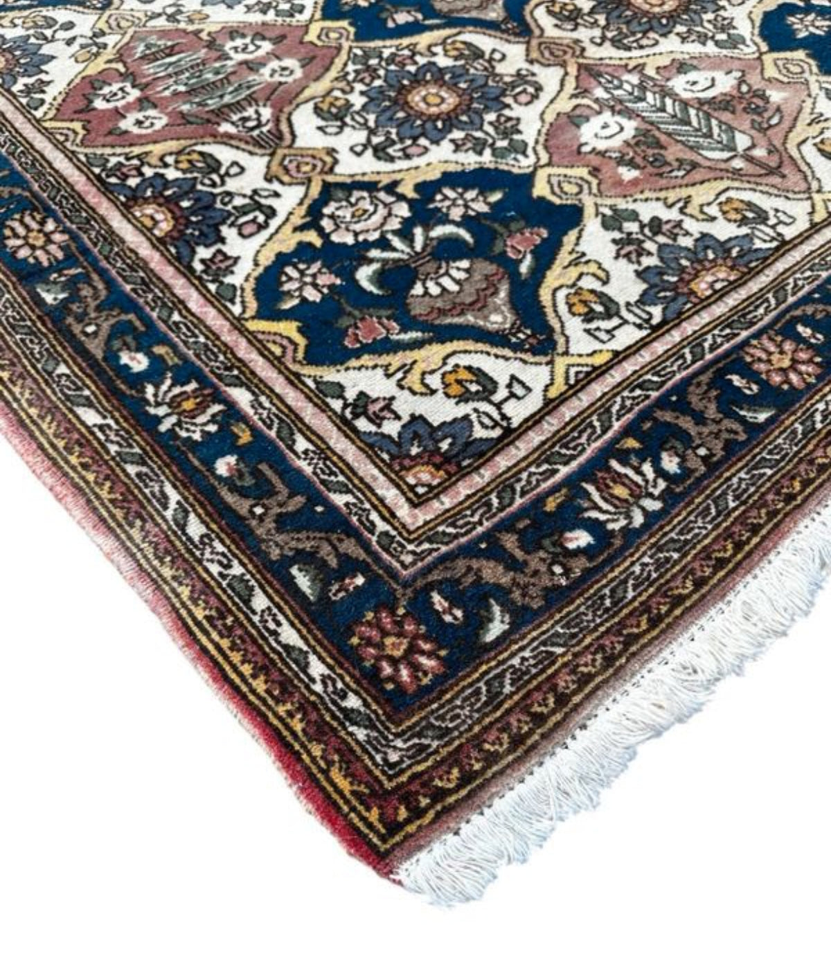 Tapis persan fait main 160cm x 110cm