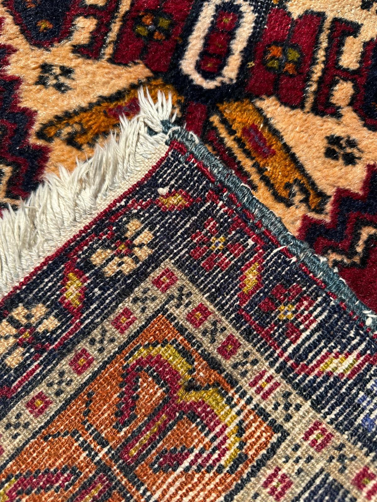 Tapis turc fait main 125cm x 56cm