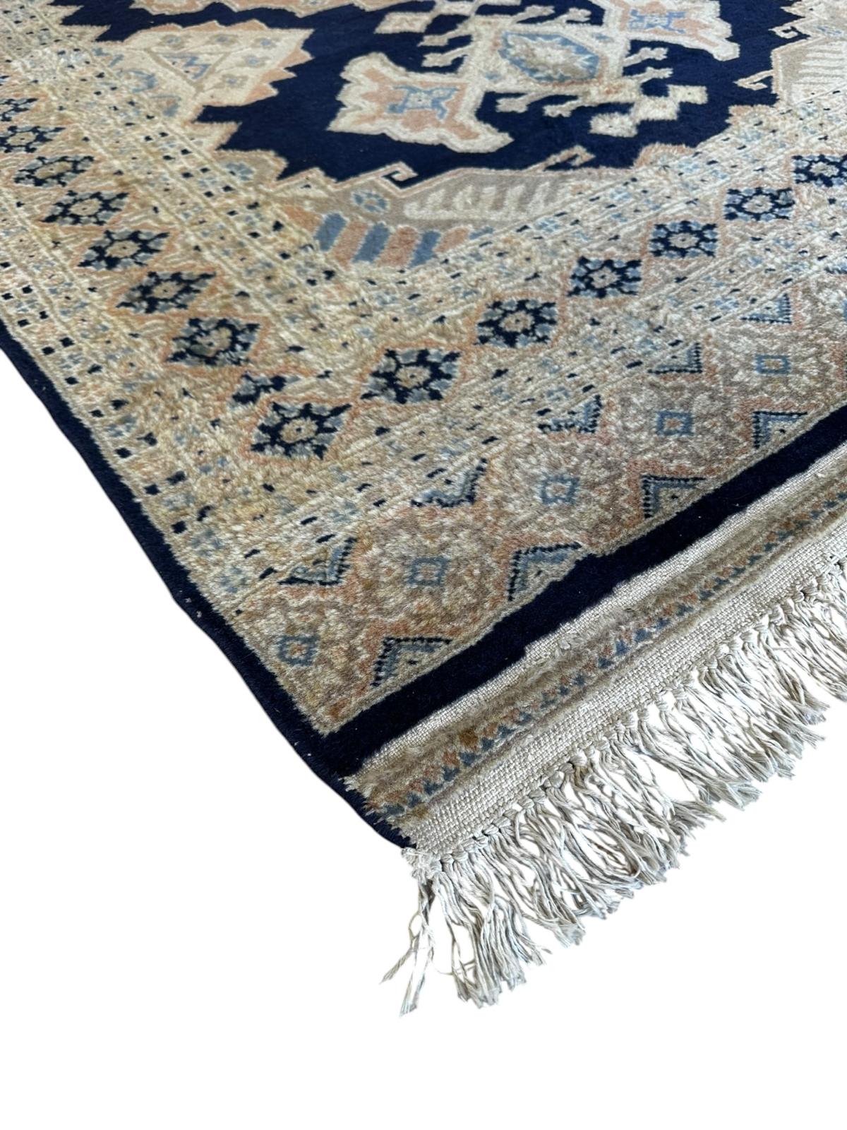 Tapis persan fait main