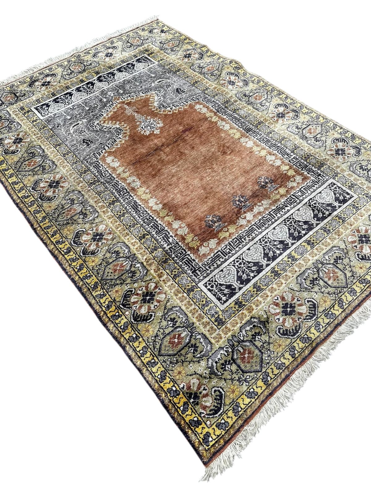 Tapis turc de prière fait main 180cm x 120cm