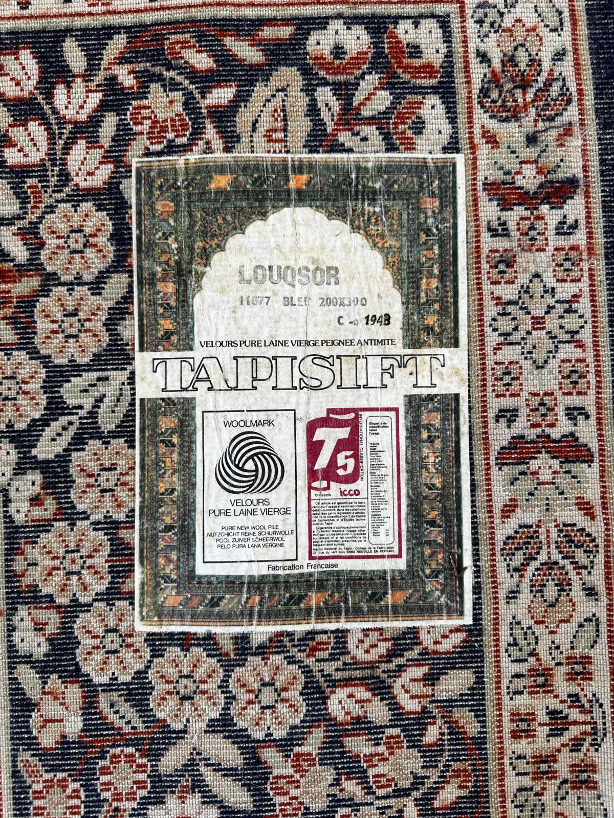 Tapis de style oriental 2m x 3m