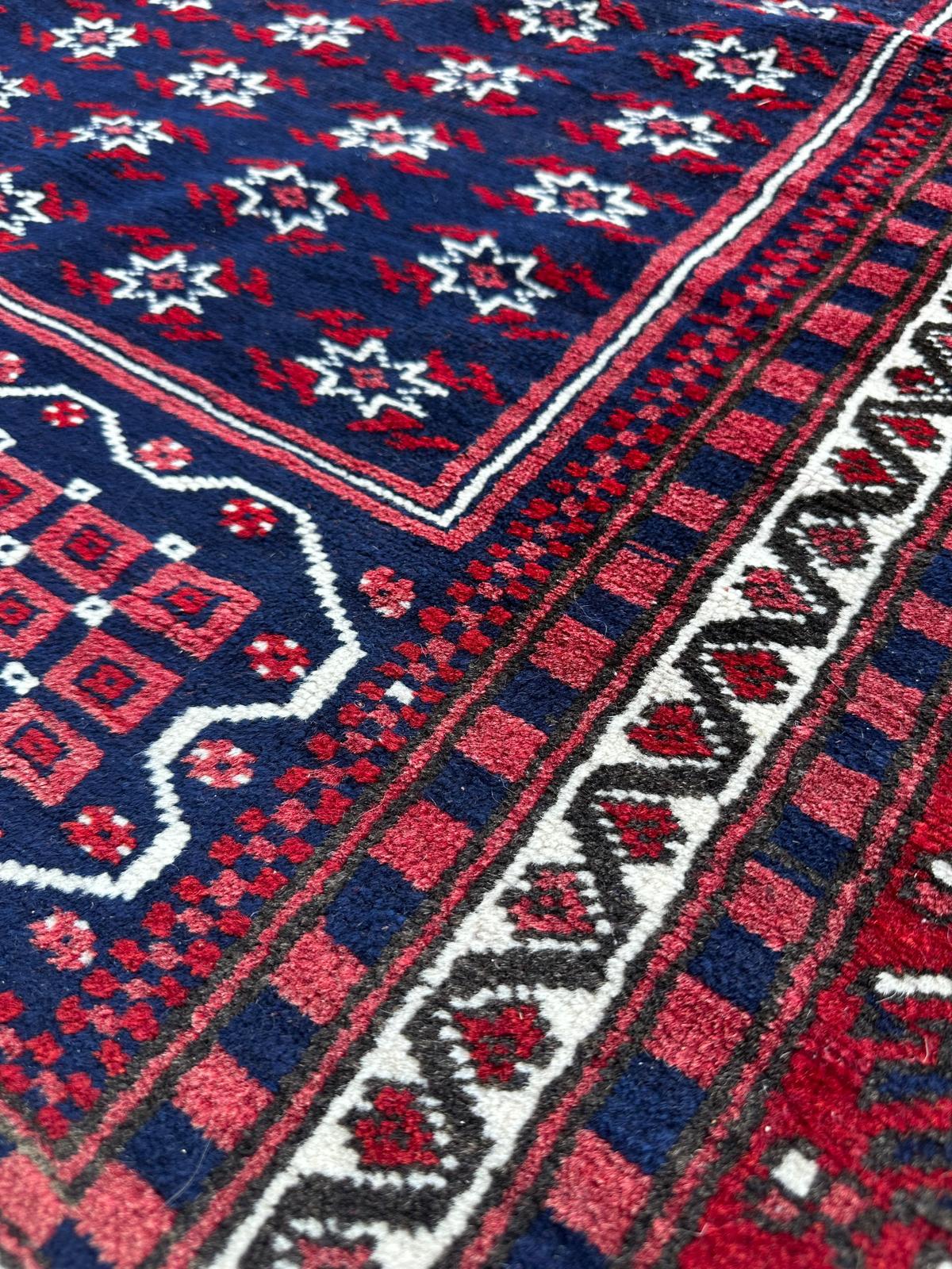 Tapis Turc fait main 150cm x 110cm