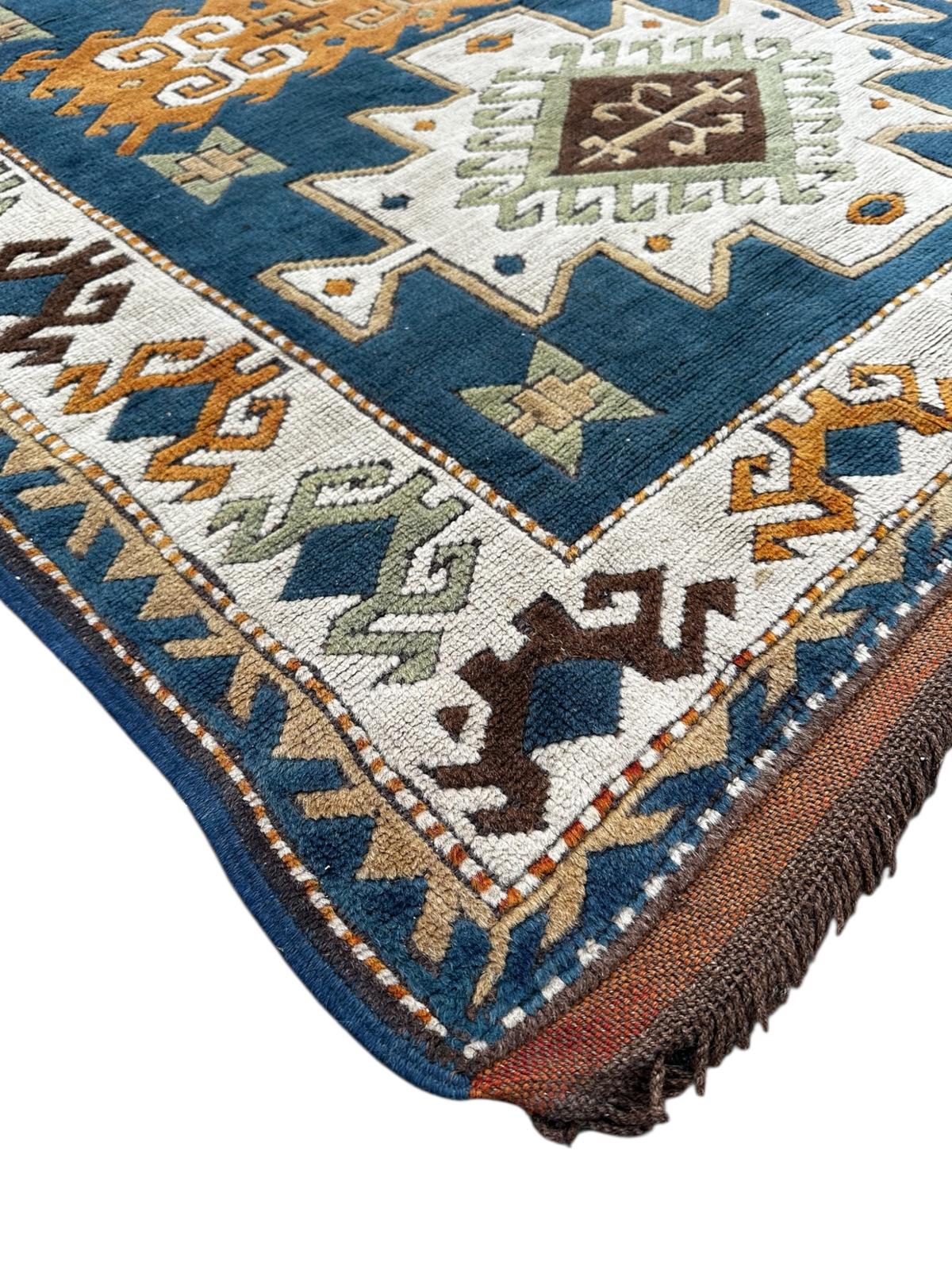 Tapis turc fait main 180cm x 130cm