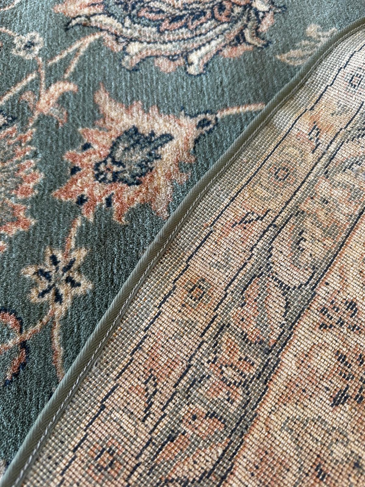 Grand tapis oriental rond 2m